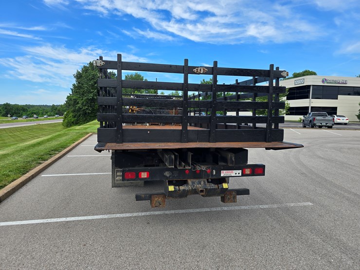 2004-ford-f650-image-21