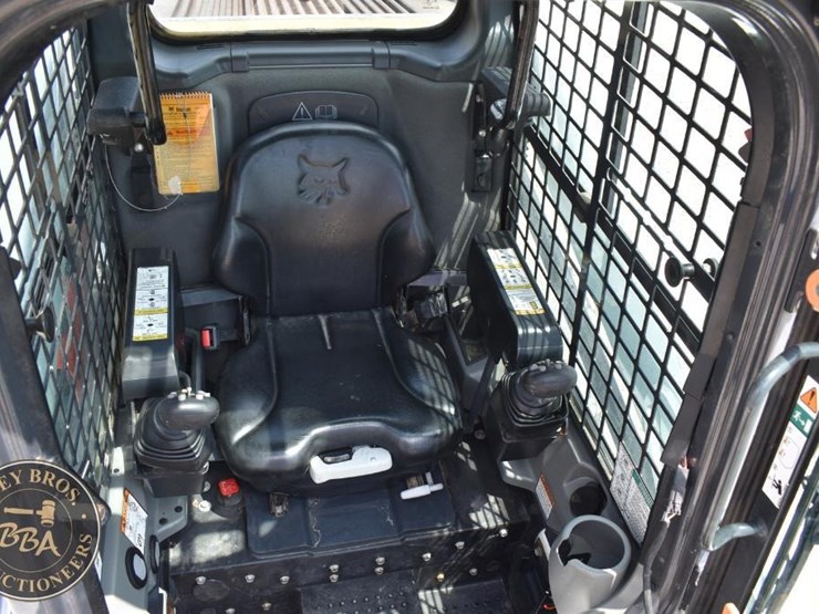 2018-bobcat-s570-image-38