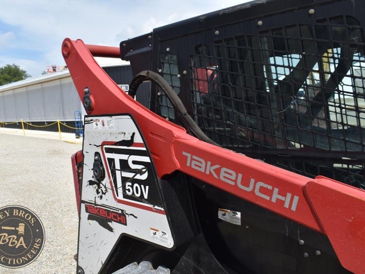 2017-takeuchi-ts50v-image-32