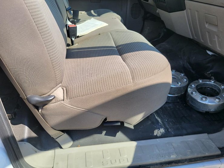 2008-ford-f250-xl-image-56