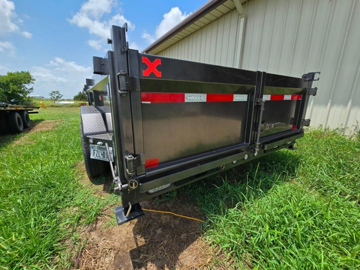 2022-maxxd-dump-trailer-image-10