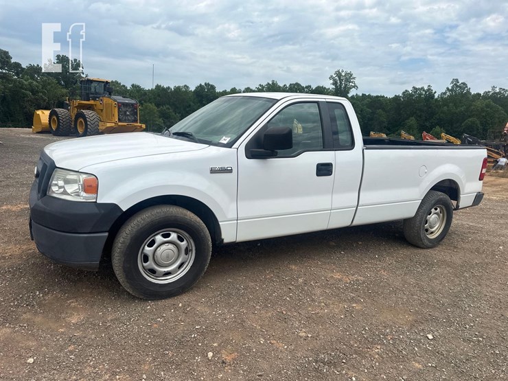 2007-ford-f150-xl-image-1