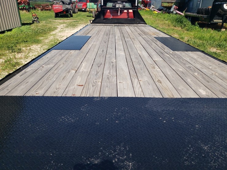 removed-item:-2025-pj-deckover-24‘-tilt-trailer-image-10