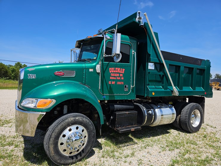 2012-peterbilt-382-image-3