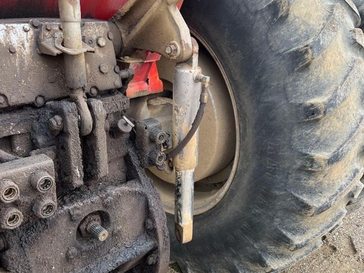 massey-ferguson-2805-image-14