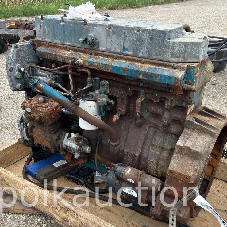 2002 INTERNATIONAL 4900