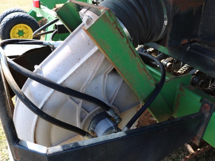 2000-john-deere-1860-image-15