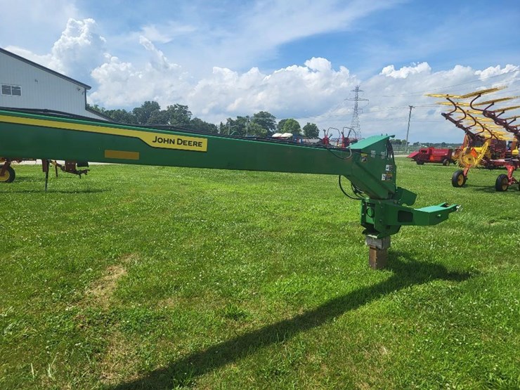 2021-john-deere-c500-image-47