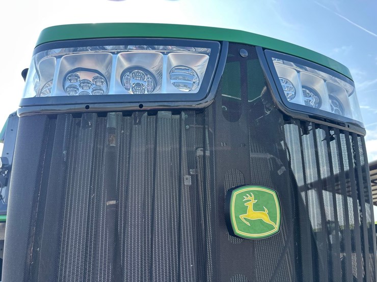 2022-john-deere-9r-390-image-37