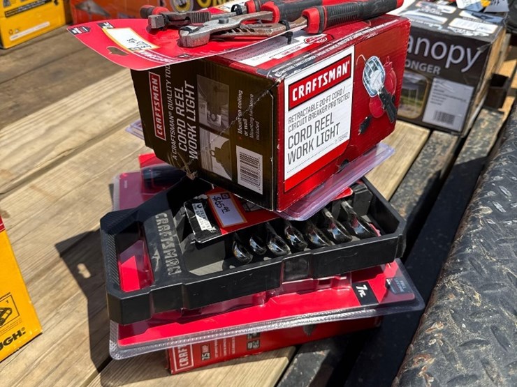 2149---craftsman-1/2"-impact-screw-driver-kit-image-1