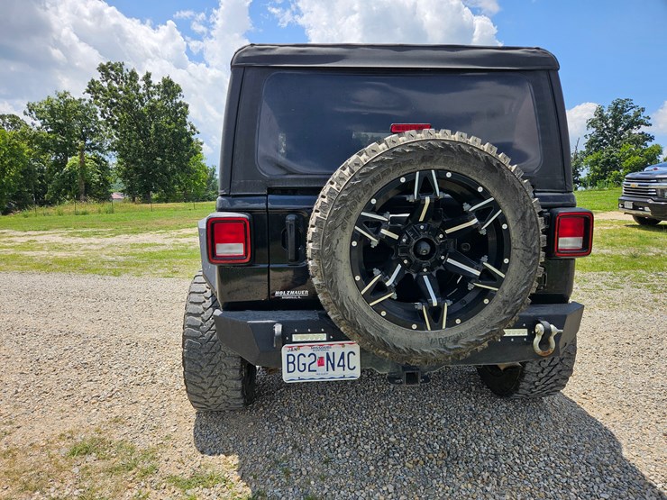 2021-jeep-wrangler-image-14