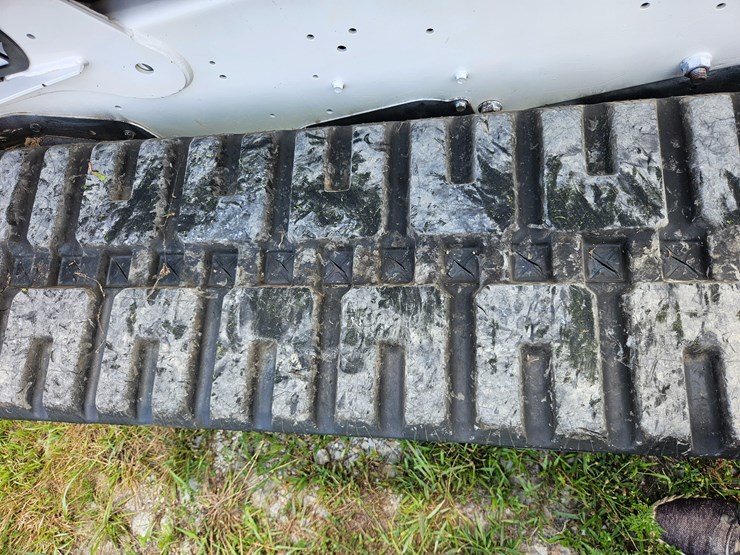 2021-bobcat-t770-image-78