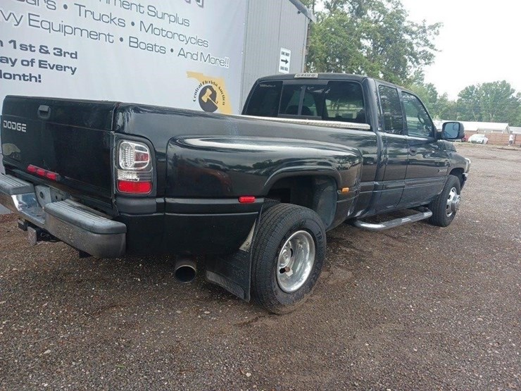 2001-dodge-ram-3500-image-8