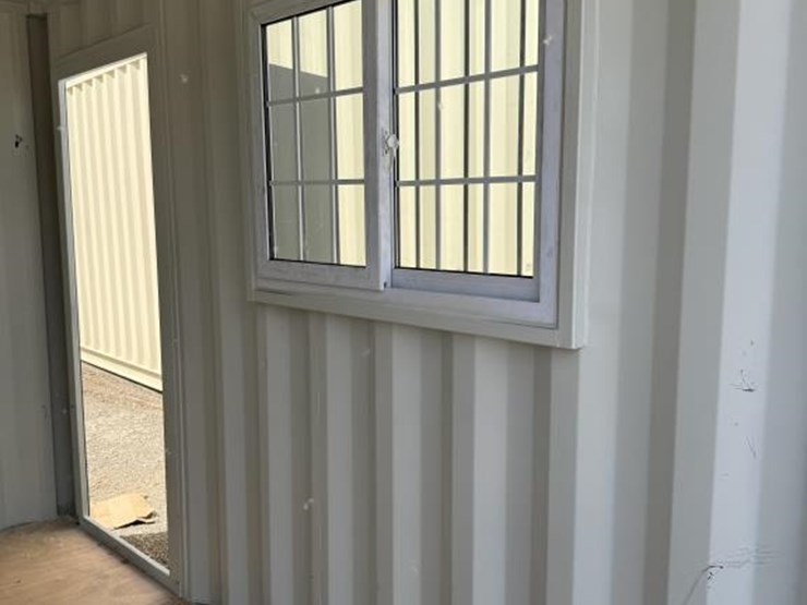 #134-•-12-ft-conex/-shipping-container---one-trip-image-13