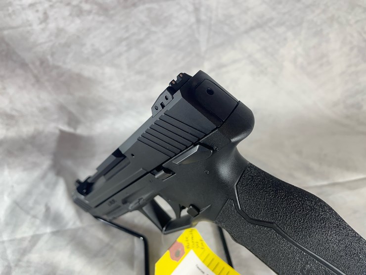 #4381-•-taurus-tx-22-competition-22-lr-pistol,-sn:-1pt435457-image-17