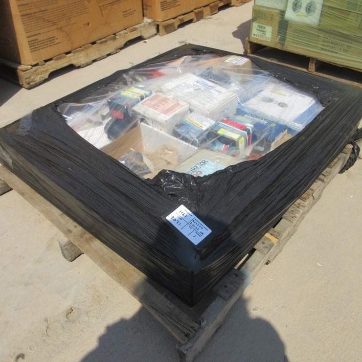Lot Of Misc Automotive Parts,