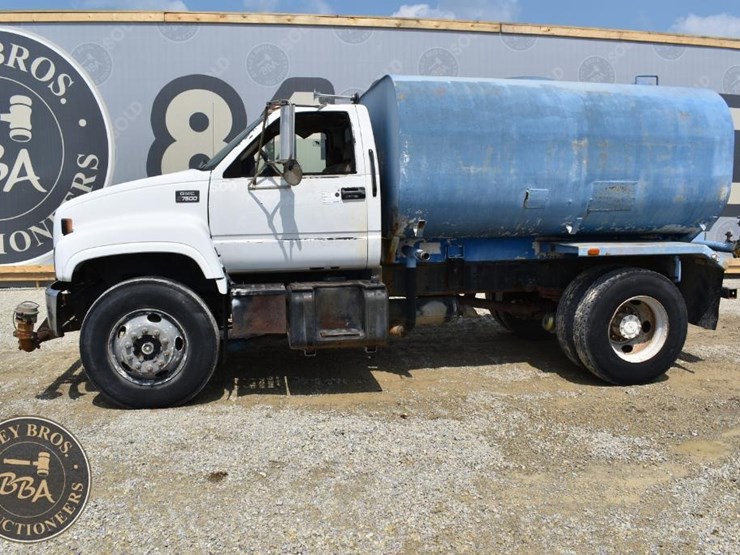 1997-gmc-topkick-c7500-image-11