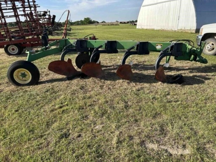 john-deere-2600-image-2