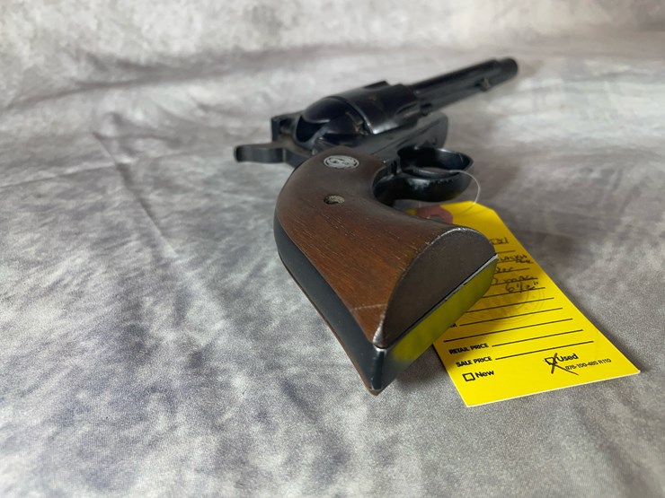 #4405-•-ruger-black-hawk-357-mag-revolver,-sn:-32-30581-image-4