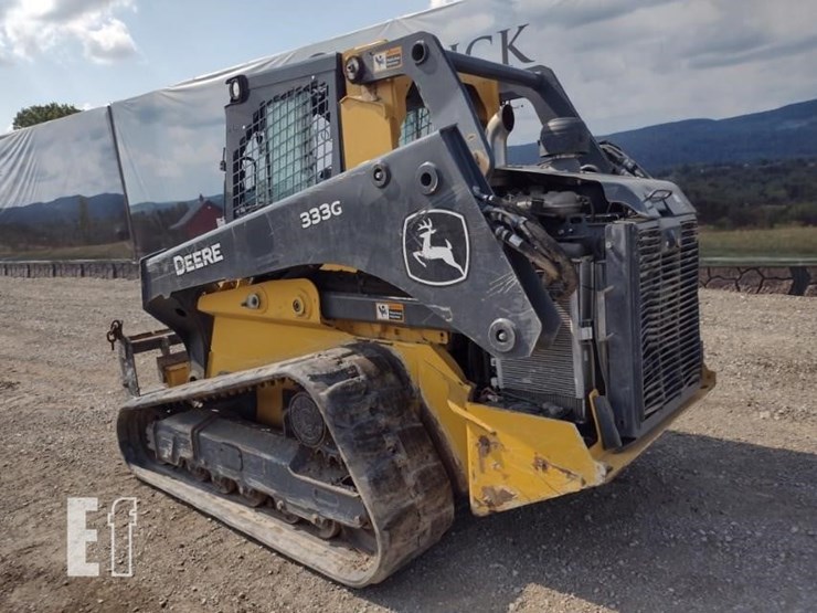 2020-deere-333g-image-40