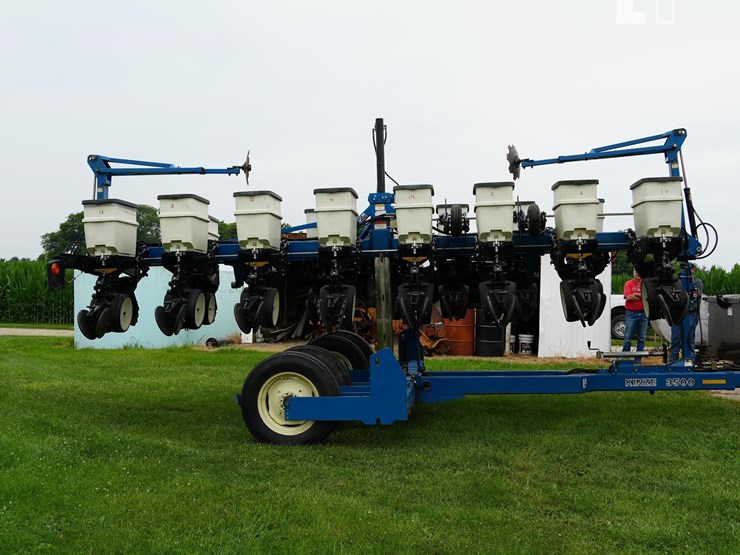 kinze-3500-image-11