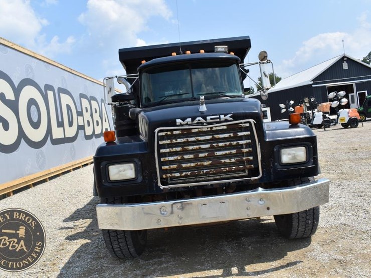 1996-mack-rd688s-image-30