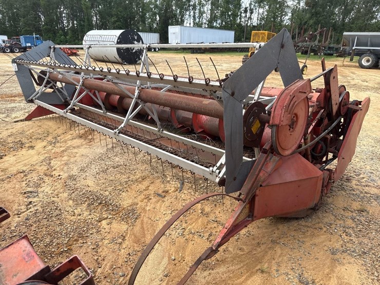 massey-ferguson-16-image-2