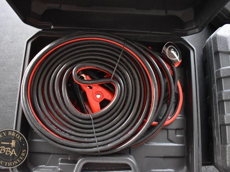 future-heavy-duty-jumper-cables-36501-image-1