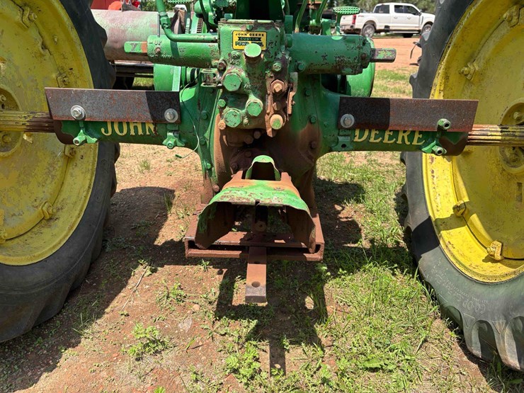 john-deere-a-image-9