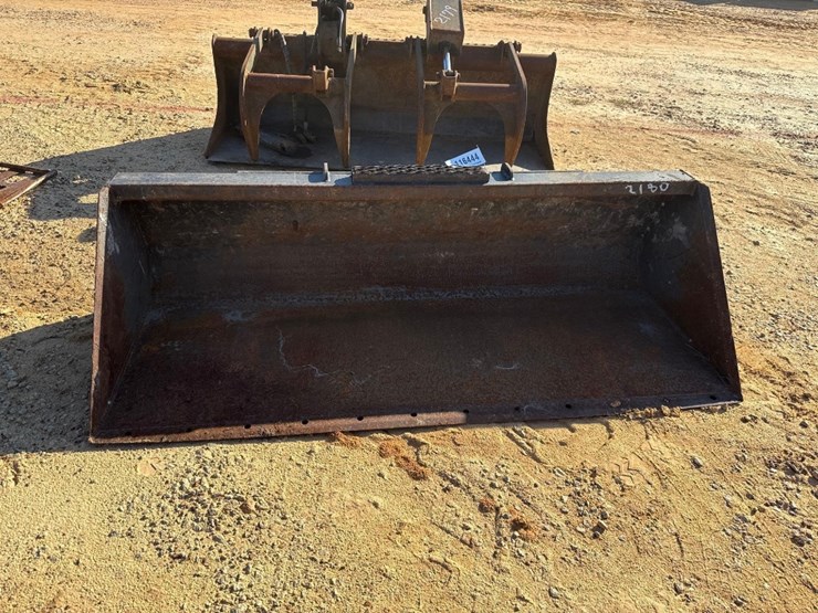 2180---6'-quick-attach-bucket-image-6