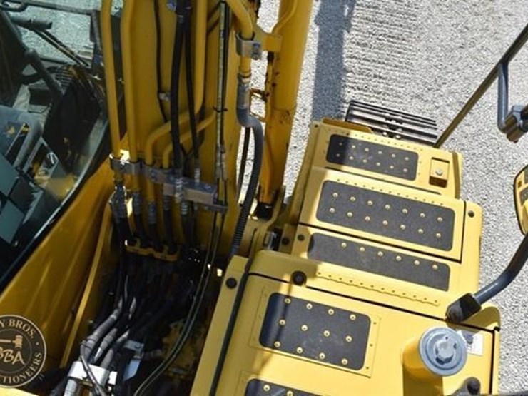2022-komatsu-pc130-11-image-53