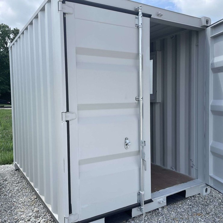10 FT shipping container