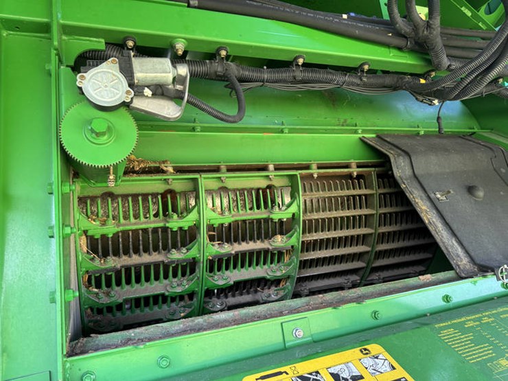 2010-john-deere-2010-image-89