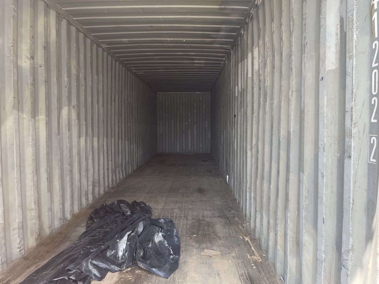 40-ft-shipping-container-image-11