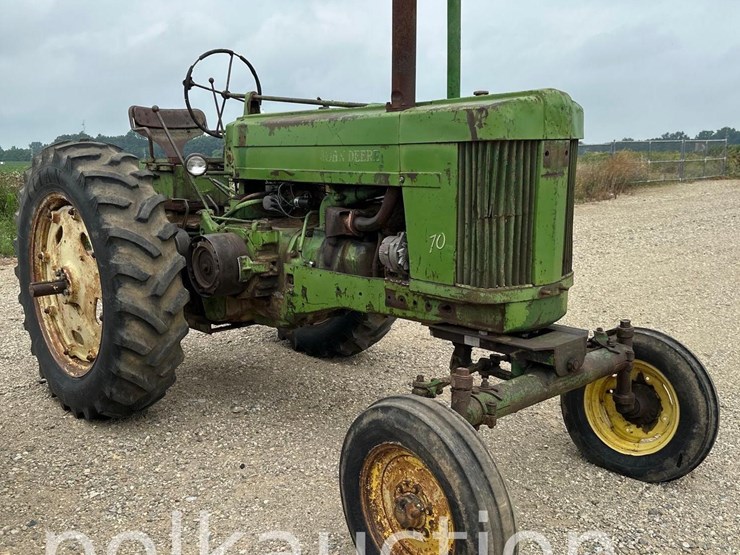 john-deere-70-image-1