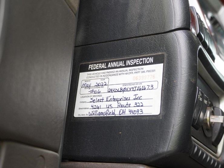 2007-kenworth-t800-image-37