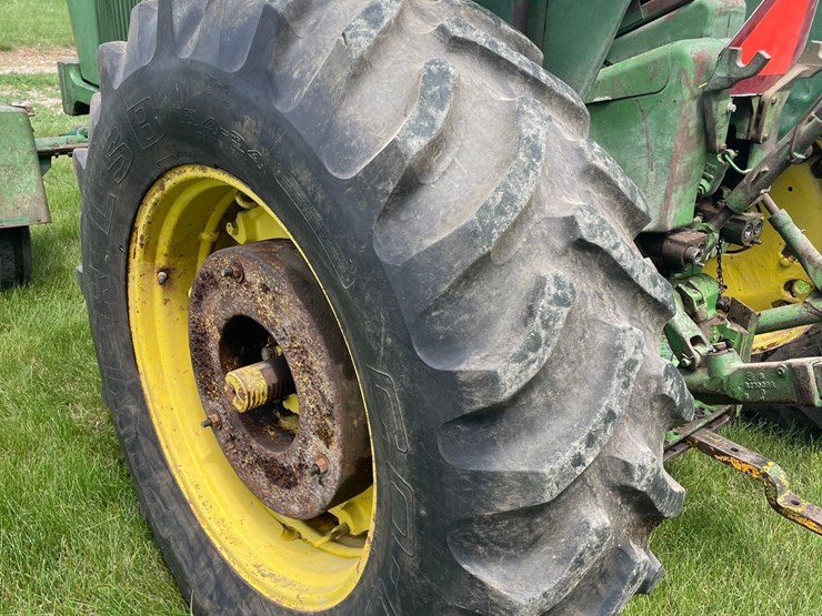 john-deere-4020-image-5