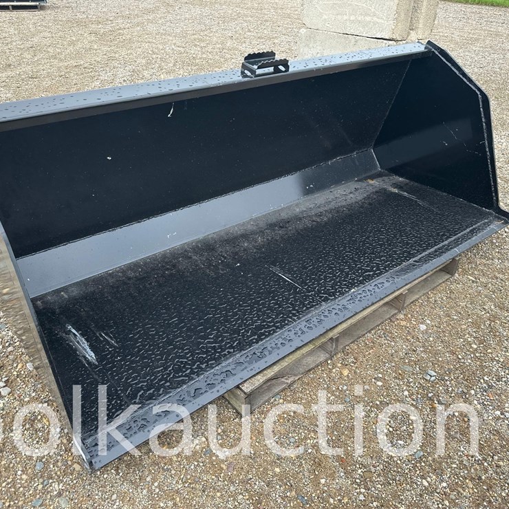 174 - 84" SKID STEER SNOW BUCKET