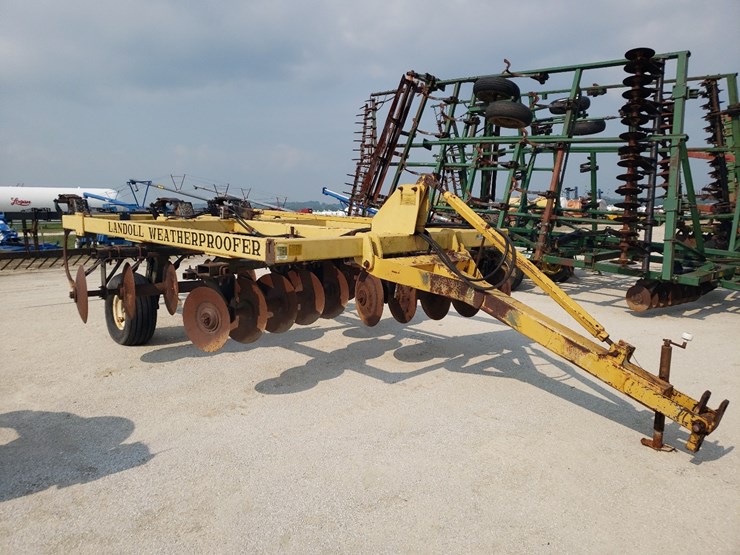 landoll-2200-image-1