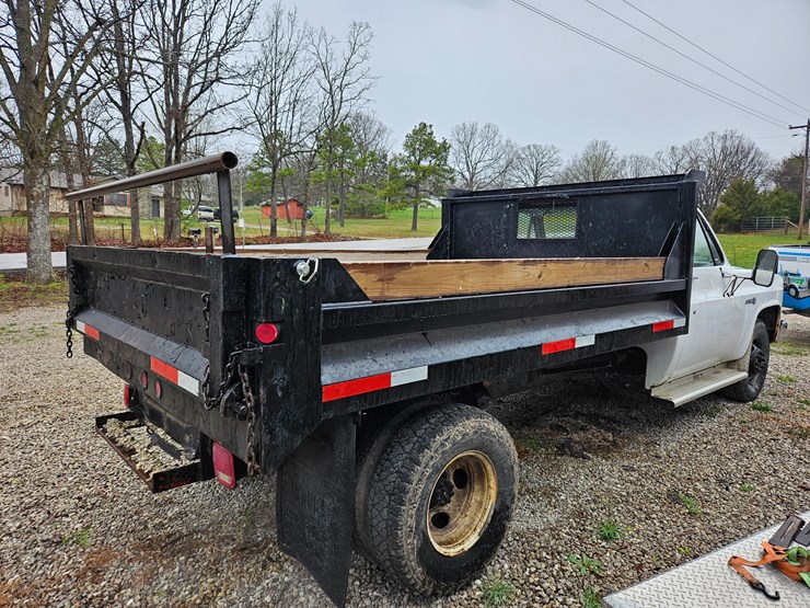1985-gmc-3500-image-16