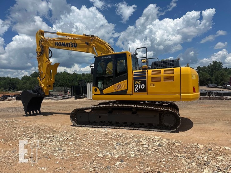 2021-komatsu-pc210-lc-11-image-4
