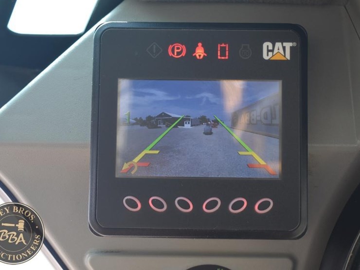 2021-caterpillar-262d3-image-49