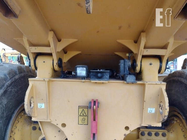 2013-volvo-a40f-image-49