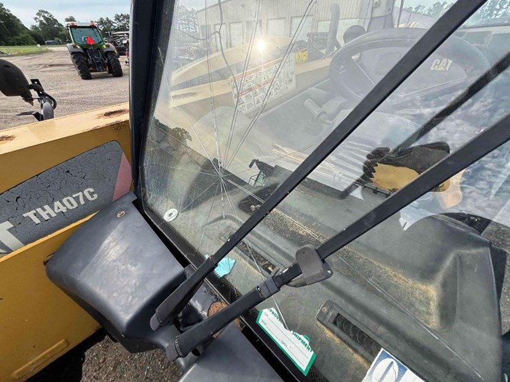 caterpillar-th407c-image-53
