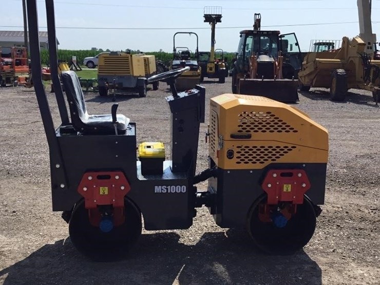 new-mms-ride-on-road-roller-image-8