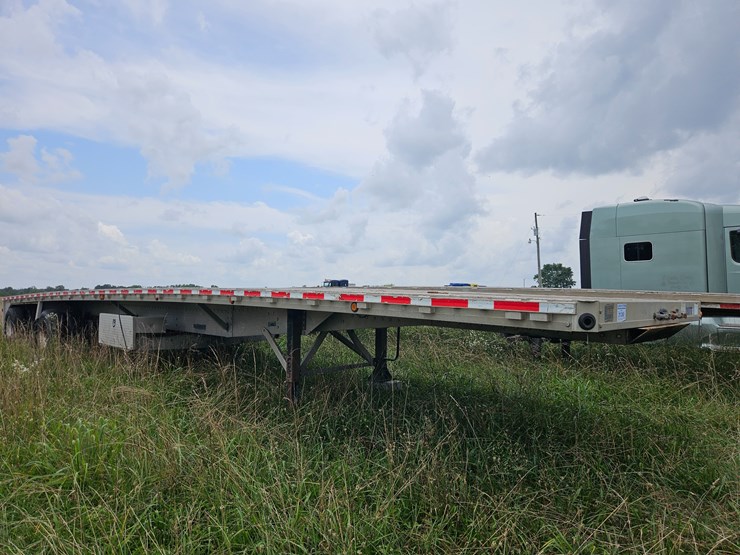 2000-reitnouer-48'-x-102"-image-10