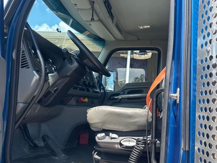 2018-kenworth-t880-image-20