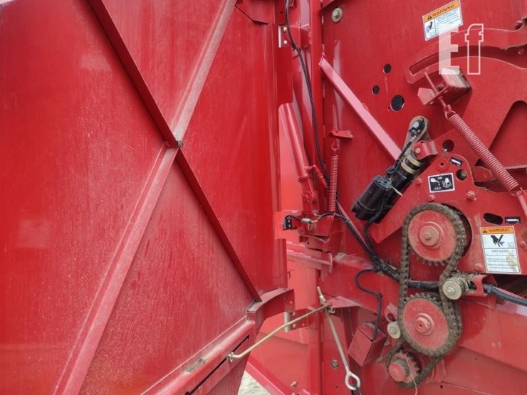 2018-new-holland-rb450u-image-18