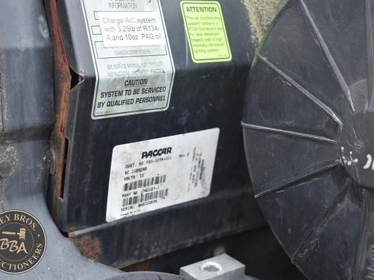 2008-kenworth-t300-image-61