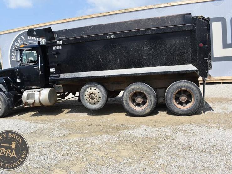 1996-mack-rd688s-image-6
